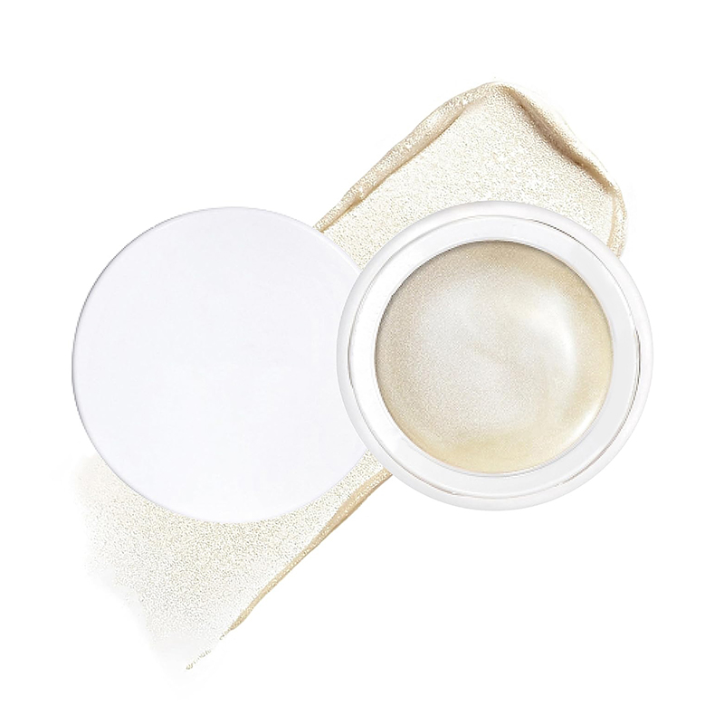 Maquillaje iluminador y resaltador facial con brillo en crema